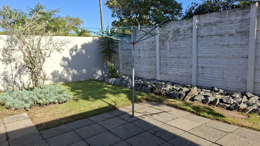 4 Bedroom Property for Sale in Gonubie Eastern Cape